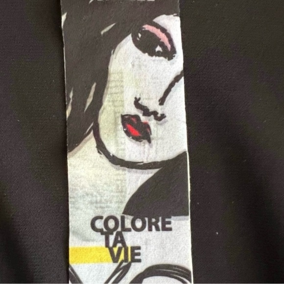 ❤️ VOLT Design DRESS - Picture 10 of 10